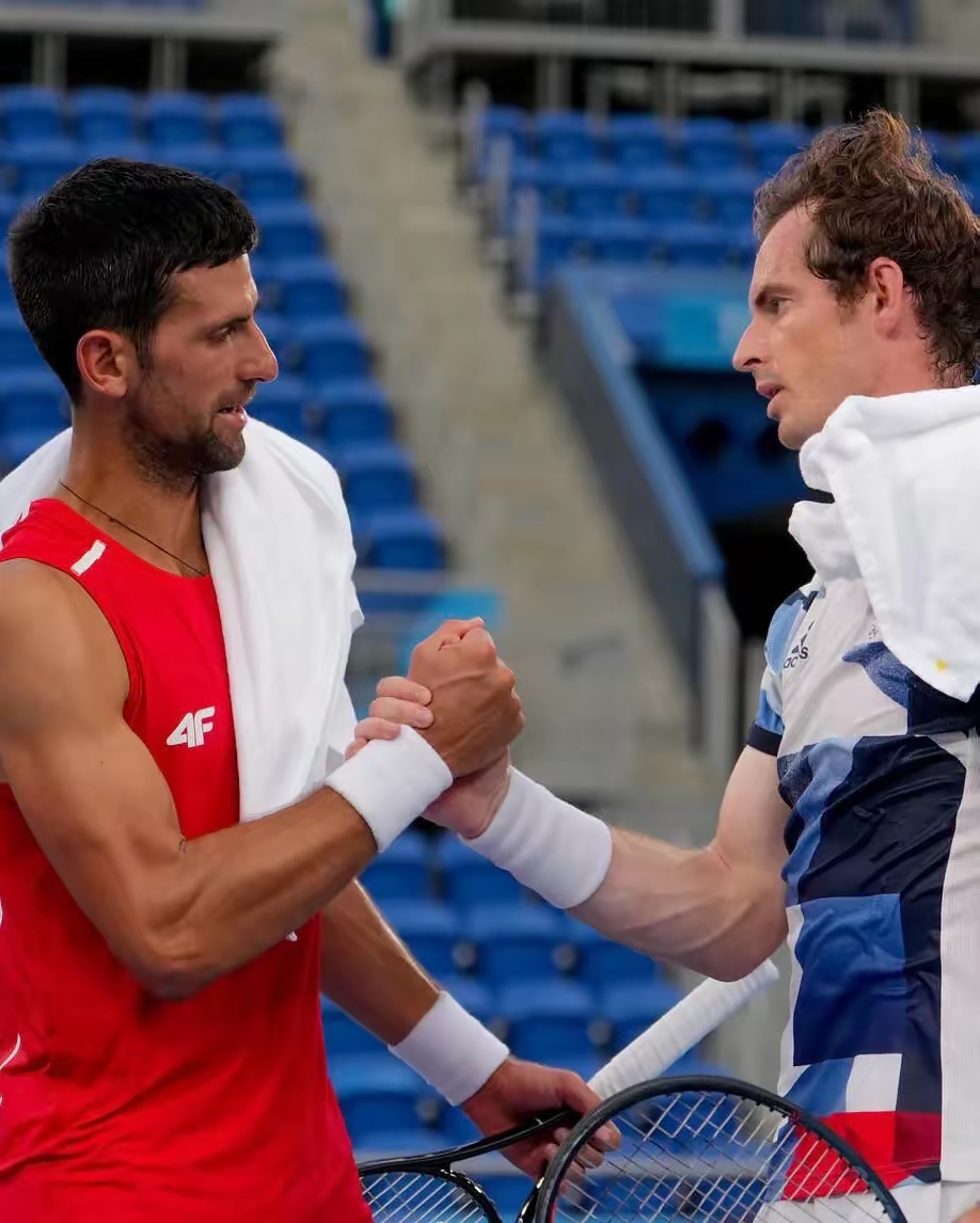 澳大利亚网球队绝地反击世界网球队，穆雷完成帽子戏法