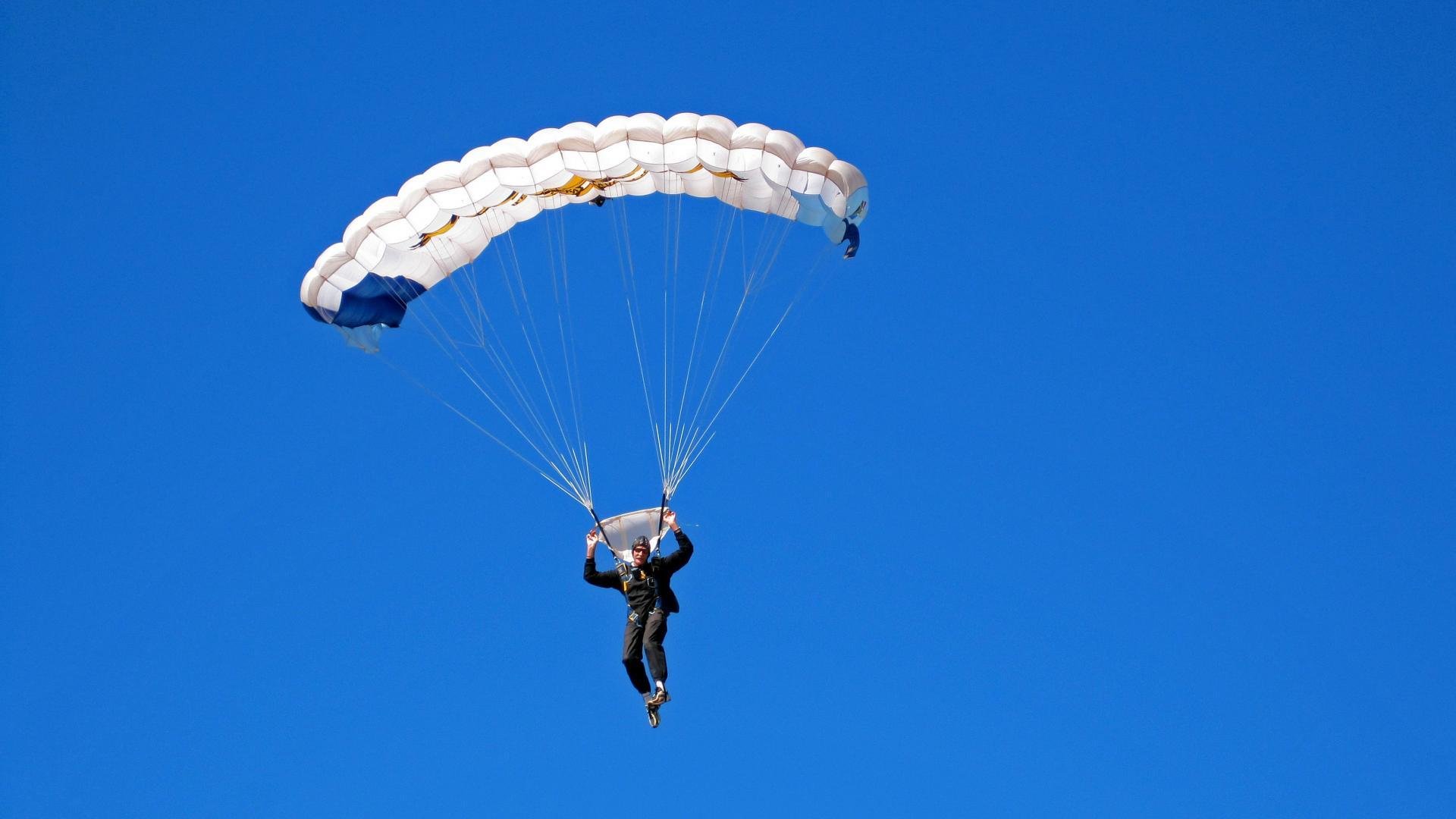 羽坛新章,印尼队力克日本队,黄鸭组合高光表现改写亚洲格局